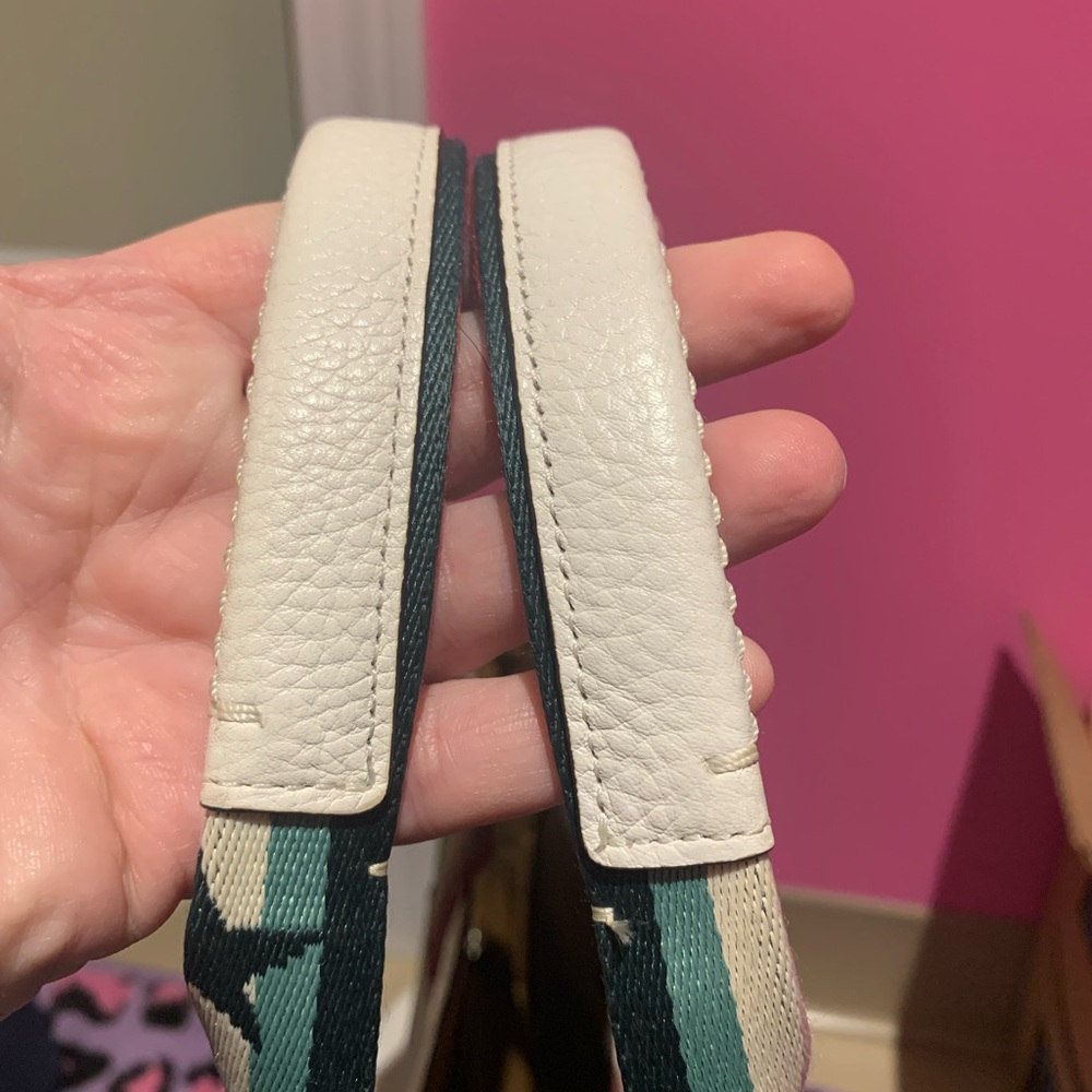 Coach x Marvel Jes Tote in Signature Canvas with Patches - Picture 7 of 16